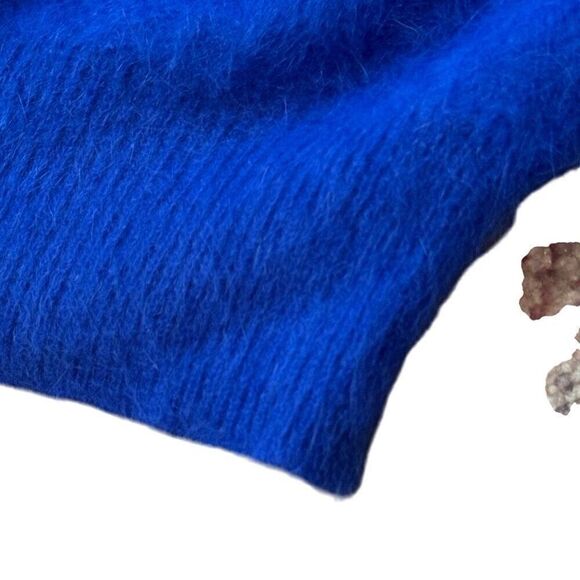 Vintage 80s Angora Sweater Women’s Med Fuzzy Blue Purple Pearl Embellished - Picture 12 of 14